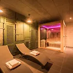 Independance Penthouse Appartement *