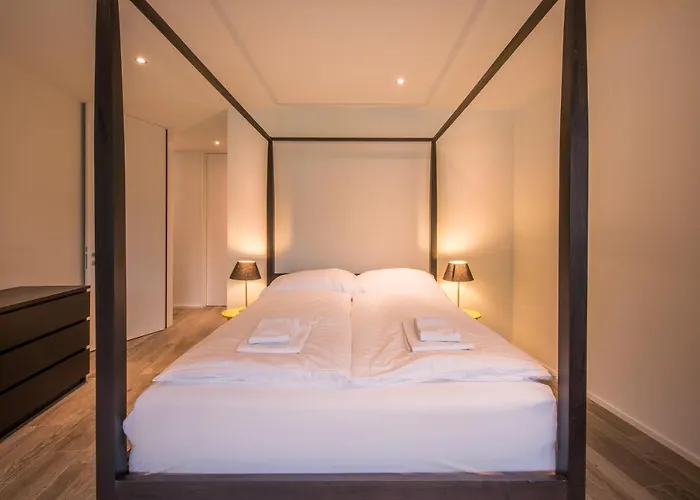 Independance Penthouse アパート